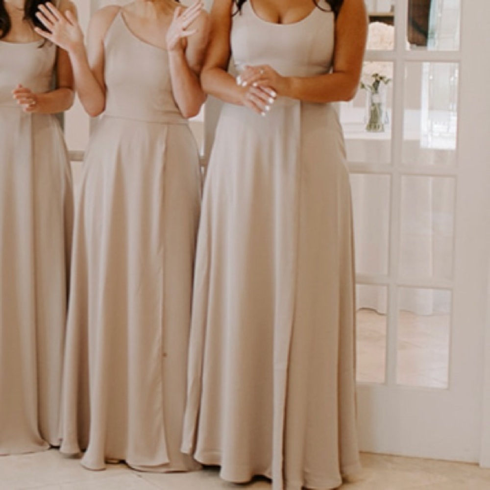 BRIDESMAID/FORMAL DRESS - Picture 4 of 13